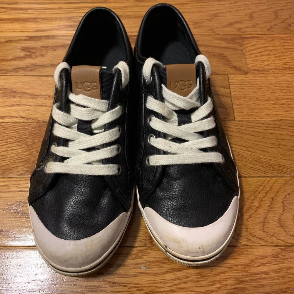 Children Ugg sneakers